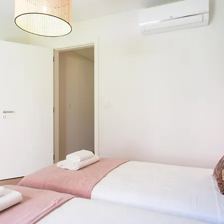 Jp40 - Secret 2 Bedrs Spot In The Heart Of The Antiques! Lizbona