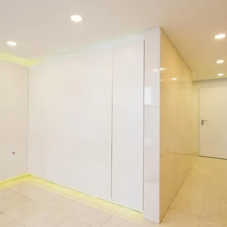 Jp40 - Secret 2 Bedrs Spot In The Heart Of The Antiques! *