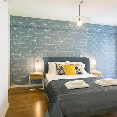 Jp40 - Secret 2 Bedrs Spot In The Heart Of The Antiques! Лісабон