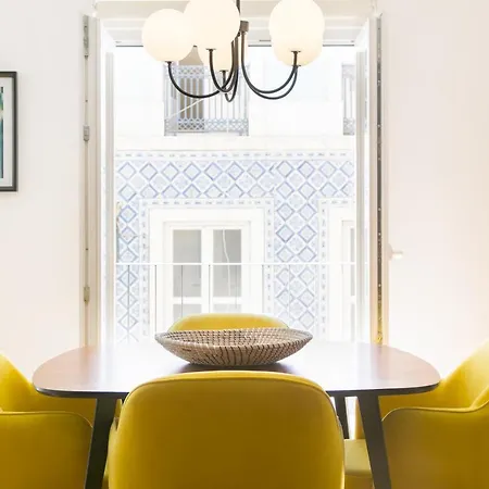 Jp40 - Secret 2 Bedrs Spot In The Heart Of The Antiques! *